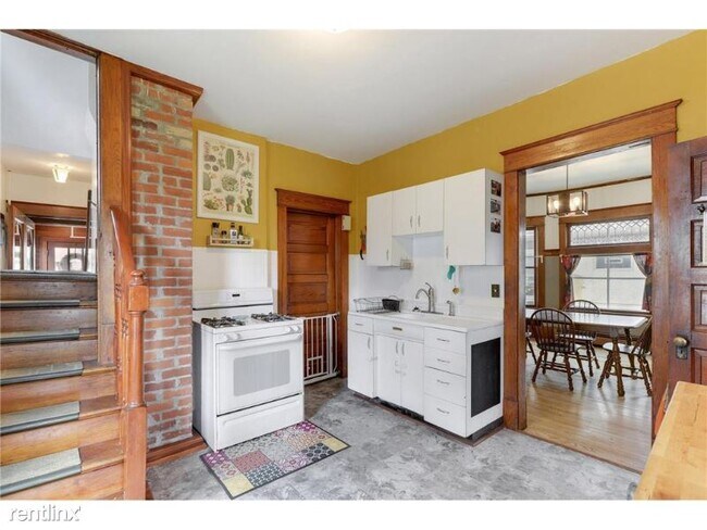 Building Photo - 3 br, 1 bath House - 474 Thomas Ave