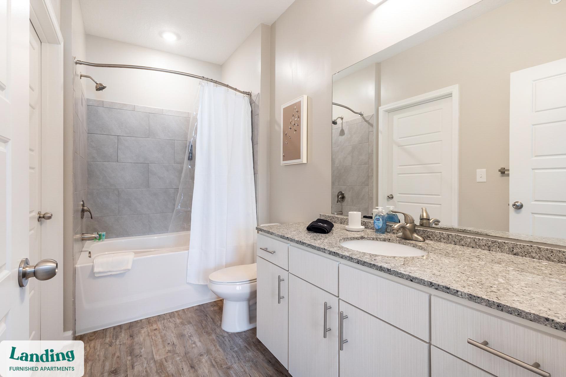 Building Photo - 2300 Tapestry Park Dr