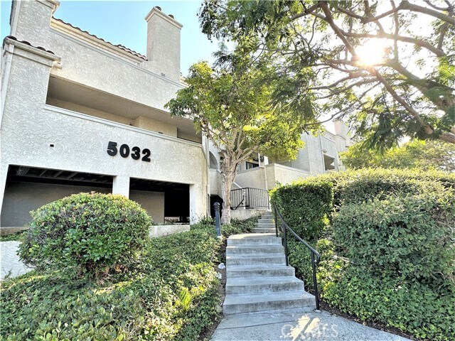 Building Photo - 5032 Dorado Dr