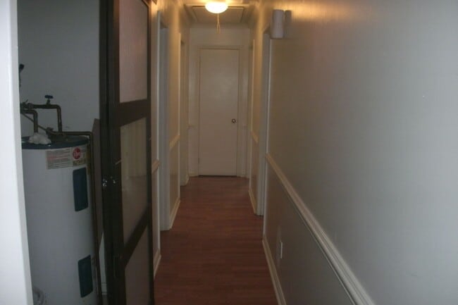 Building Photo - 508 Charlotte Ave