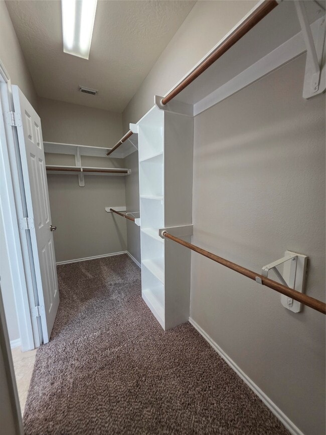 Building Photo - 2545 Sandvalley Way