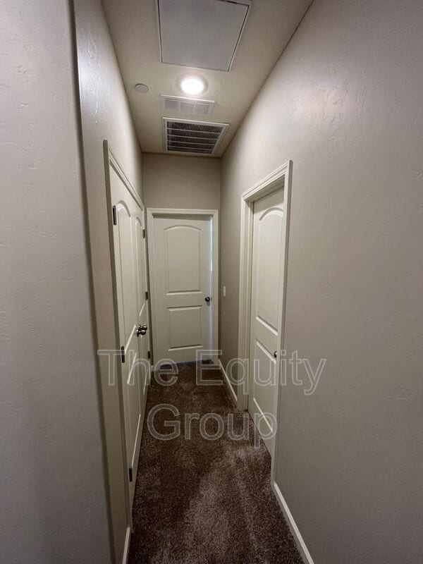 Building Photo - 4526 W Flagstaff Ave