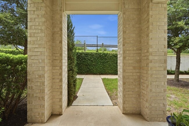 Building Photo - 8201 Frida Bend
