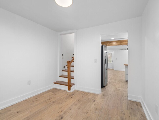 Building Photo - Home for rent in Hohenwald