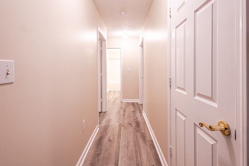 Building Photo - 585 Franklin Grove Church Rd