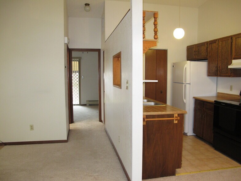 Building Photo - 3289 N Good Hope Cir