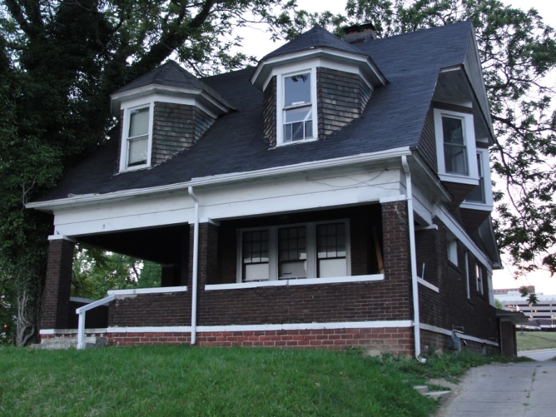 Building Photo - 9 N Salisbury St