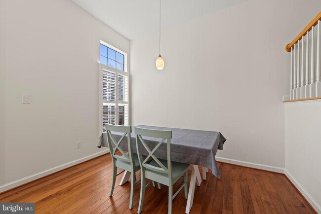 Building Photo - 47645 Weatherburn Terrace