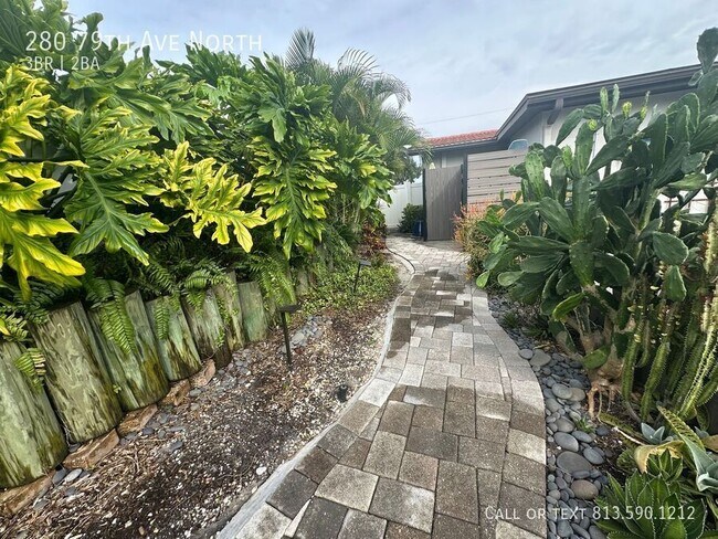 Building Photo - 280 79th Ave N