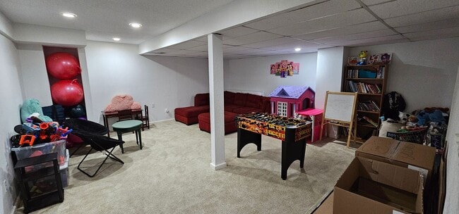 Building Photo - 4162 Whitehall Dr