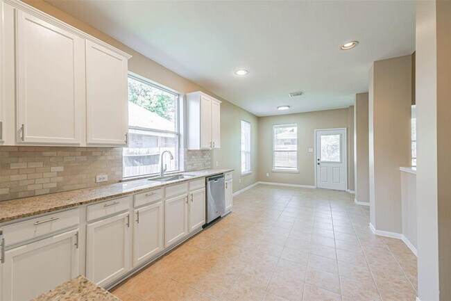 Building Photo - 14122 Austin Hollow Ct