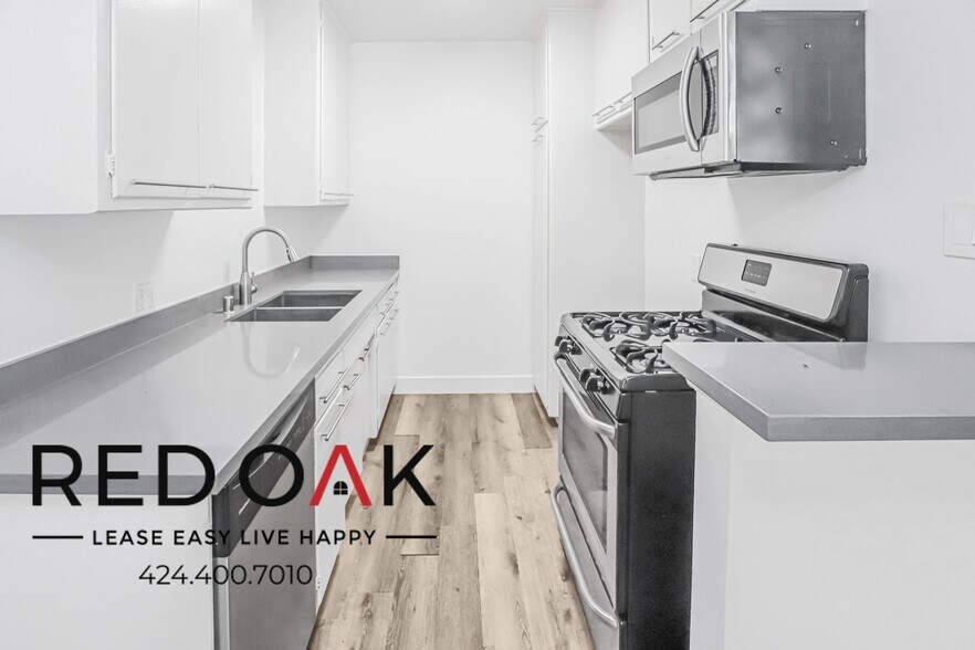 Building Photo - 735 Locust St