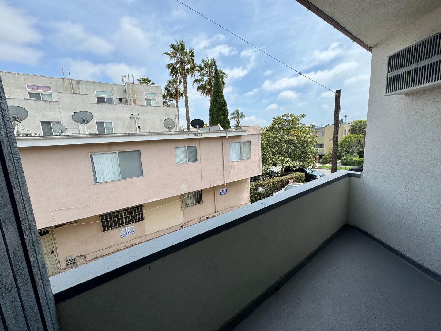 Building Photo - 3510 Clarington Ave