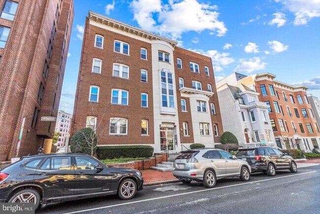 Primary Photo - 2114 N St NW