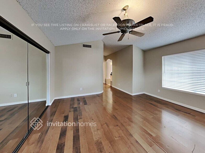 Building Photo - 7019 N 28th Ave