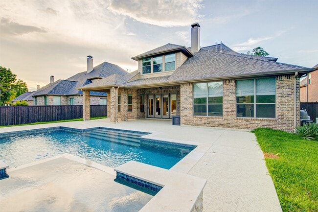Primary Photo - 158 N Almondell Way