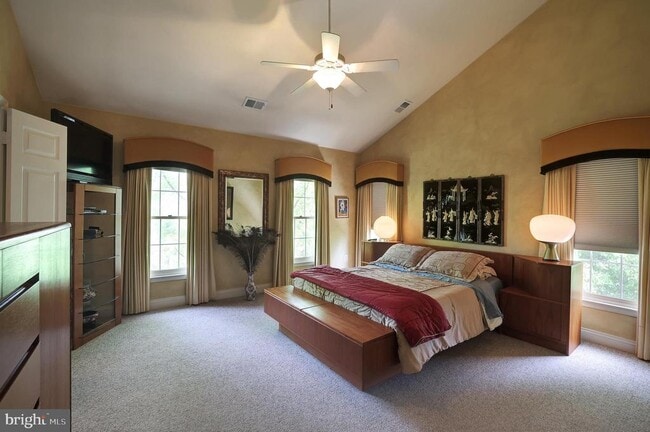 Building Photo - 1200 Treasure Oak Ct