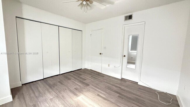 Building Photo - 3836 NW 90th Ave