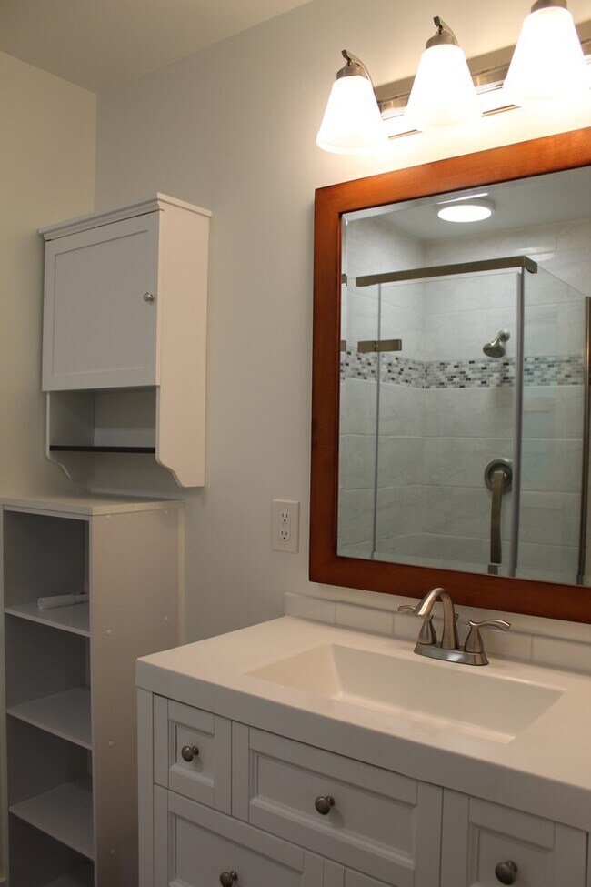 3 Bedroom Home in the country 9610 Prunedale South Rd Salinas CA