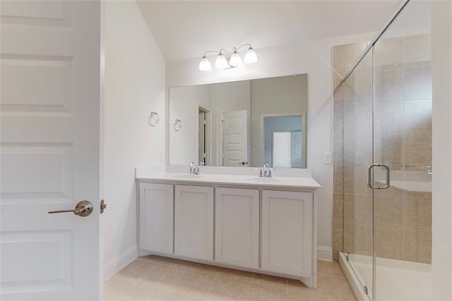Building Photo - 272 Tallgrass Dr