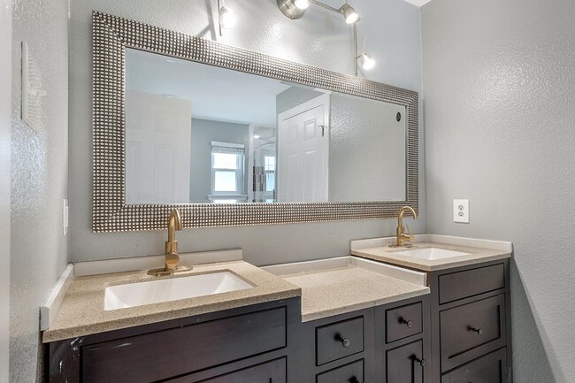 Building Photo - 3144 Catamore Ln