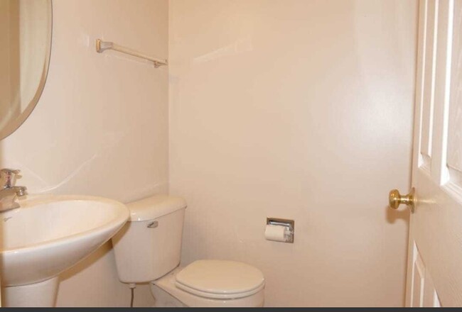 Building Photo - 2486 Georgetown Cir