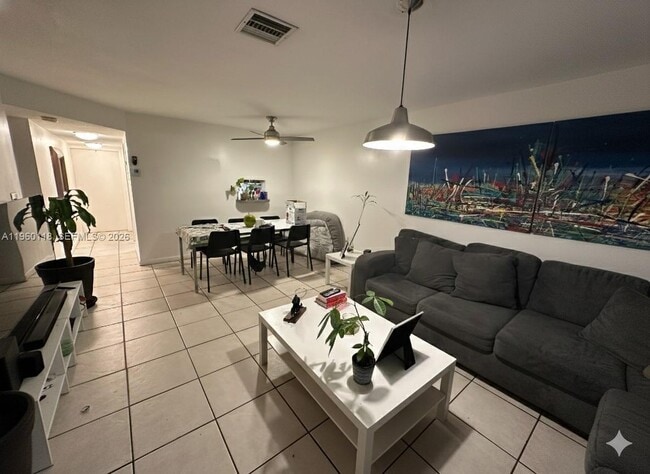 Building Photo - 7830 Northwest 33rd Street