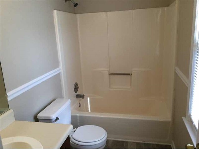 Building Photo - 3664 Stonewall Dr NW