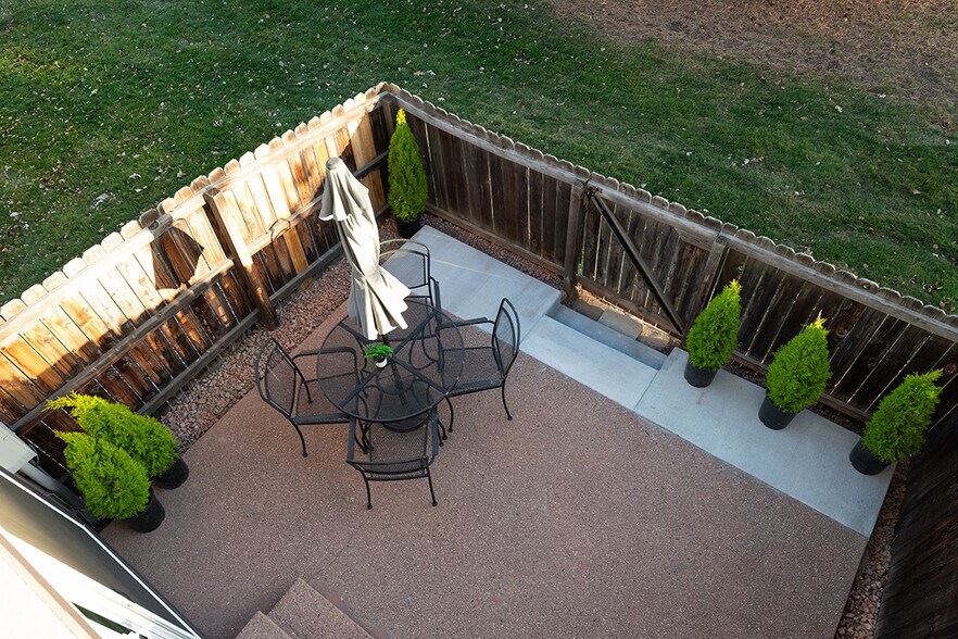 Building Photo - 10810 W 63rd Ave