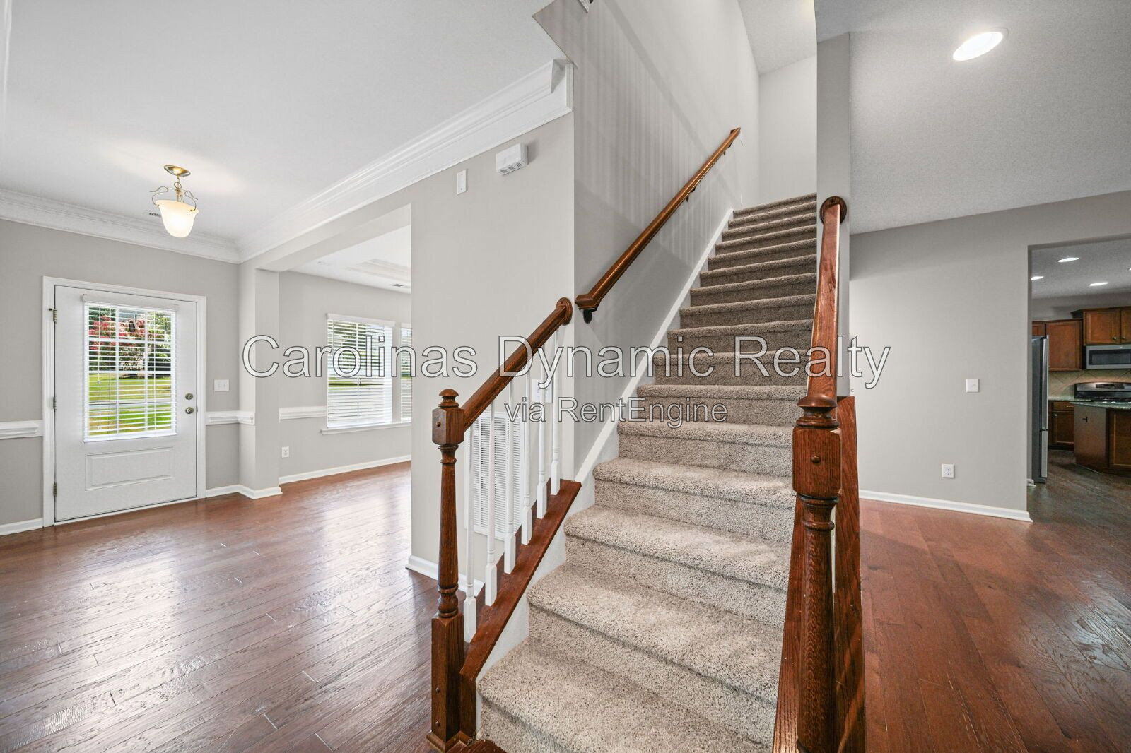 Building Photo - 1912 Madeira Cir