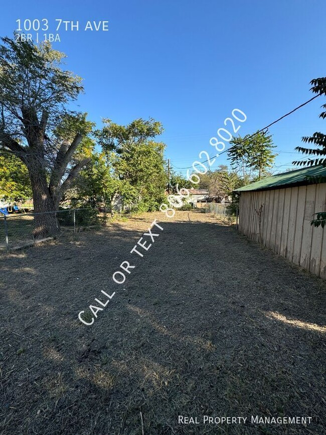 Building Photo - 2 bed 1 bath home in Canyon!