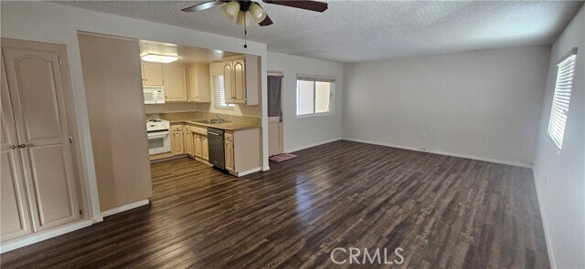 Building Photo - 23818 Audrey Ave