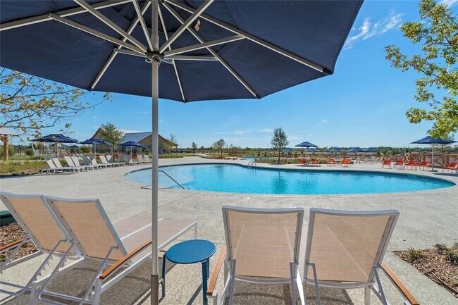 Building Photo - 4110 Maclin Dr