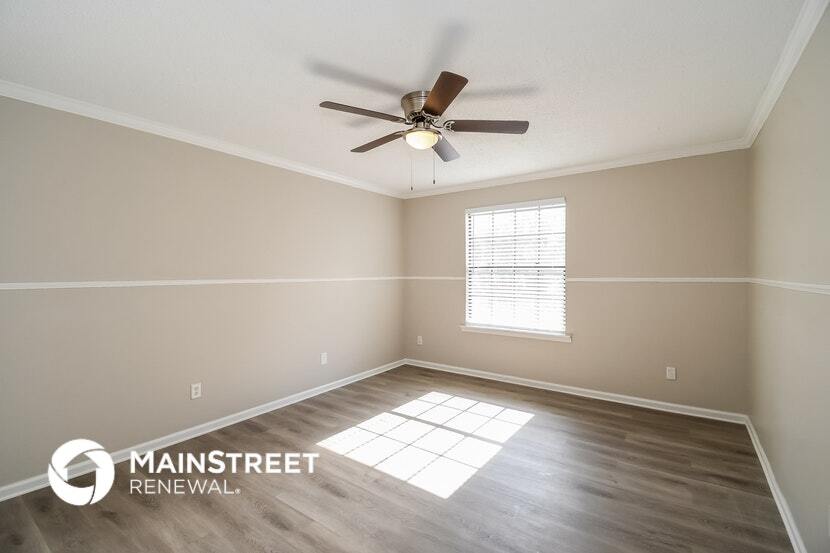 Building Photo - 12415 Autumnbrook Trail W