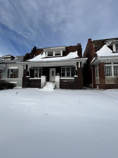 Building Photo - 1337 Walton Ave