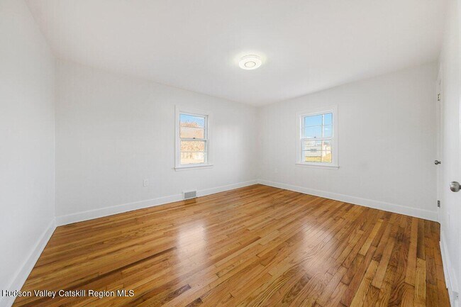 Building Photo - 146 NY-28