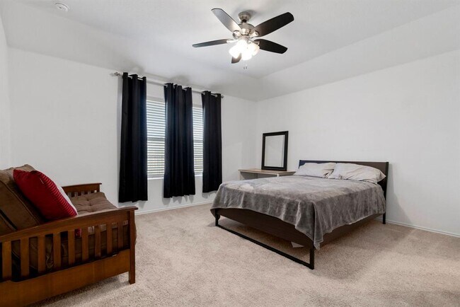 Building Photo - 3512 Batson Dr