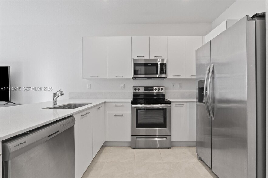 Building Photo - 12536 NW 23rd Pl