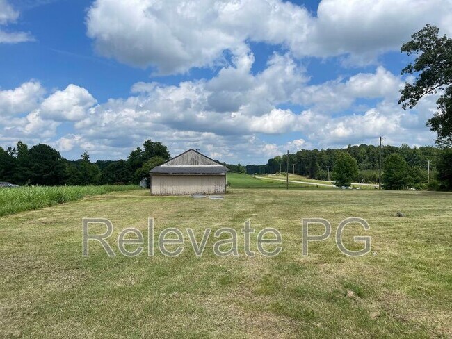 Building Photo - 10322 Cox Rd