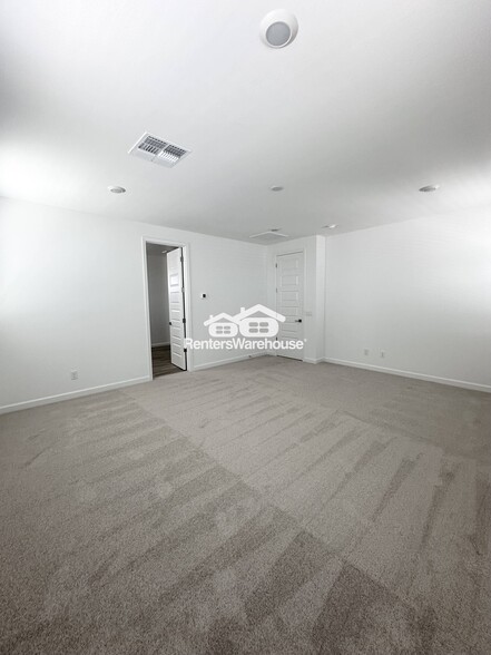 Building Photo - 7431 W Whitehorn Trail