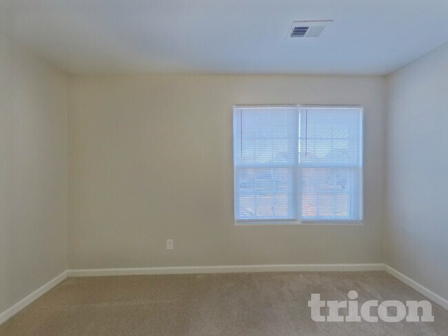 Building Photo - 1134 Blue Topaz Dr