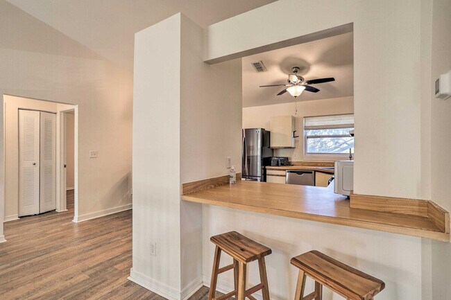 Building Photo - 4484 Cobia Dr SE