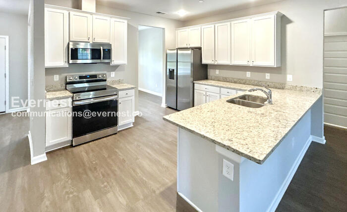 Building Photo - 1024 Echo Rdg Rd