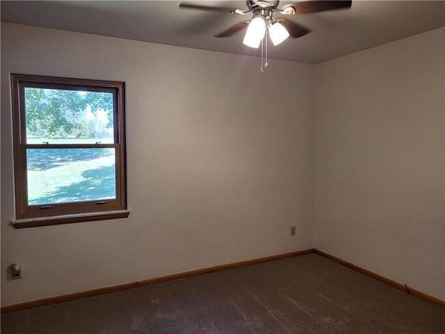 Building Photo - 316 Bullcreek Rd