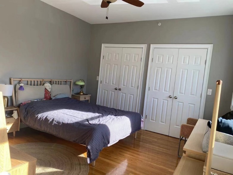 Building Photo - 349 Fulton St