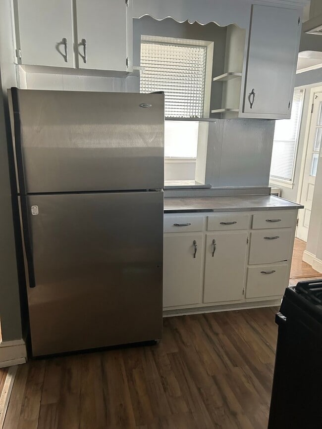 Building Photo - 709 Pennsylvania Ave