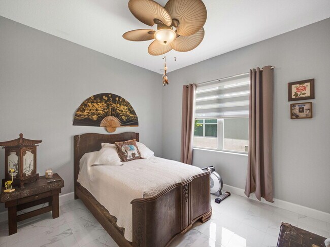 Building Photo - 5857 Whippoorwill Cir
