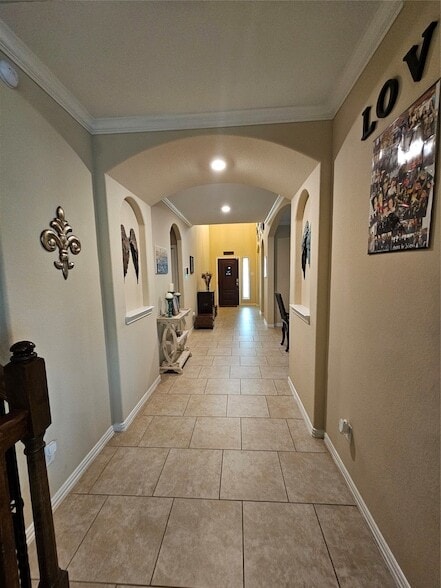 Building Photo - 402 Stockport Dr