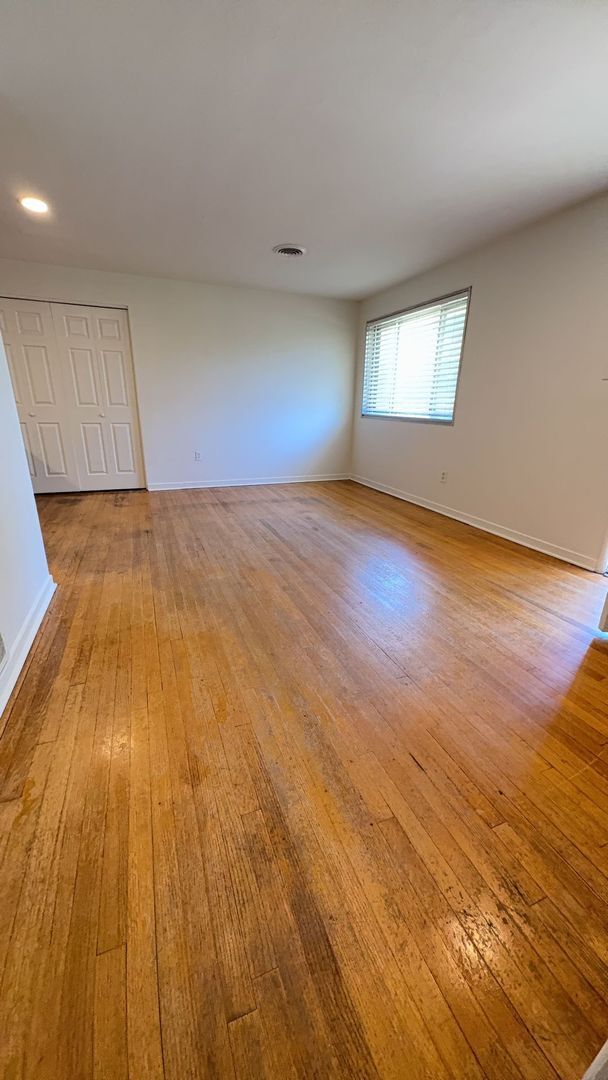 Building Photo - Newly Renovated Home in East Memphis
