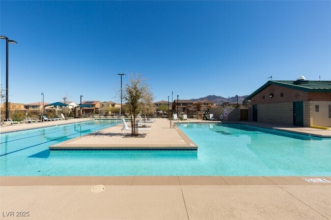 Building Photo - 2649 Conifer Canyon St